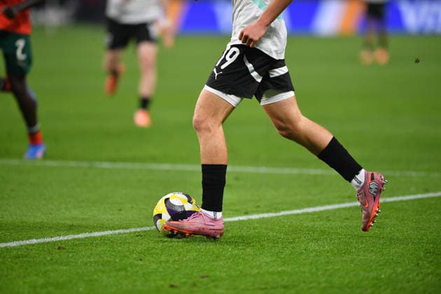 SOCCER - 2025 FIFA U17, U 17 World Cup DOHA,QATAR,27.NOV.25 - SOCCER - FIFA Under 17 World Cup Qatar 2025, final, Portugal vs Austria. Image shows Johannes Moser (AUT).  GEPAxpictures xRanjithxKumar