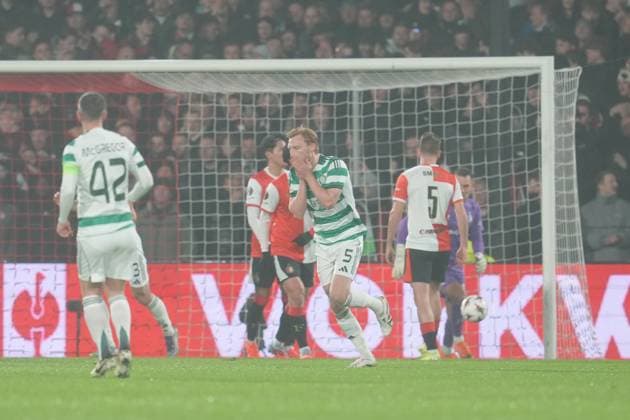 ROTTERDAM , 27-11-2025 , Stadium Feijenoord De Kuip , season 2025 2026 , UEFA Europa League football , match between Feyenoord and Celtic , picture shows Celtic player Liam Scales Feyenoord - Celtic  x32218325x Copyright: