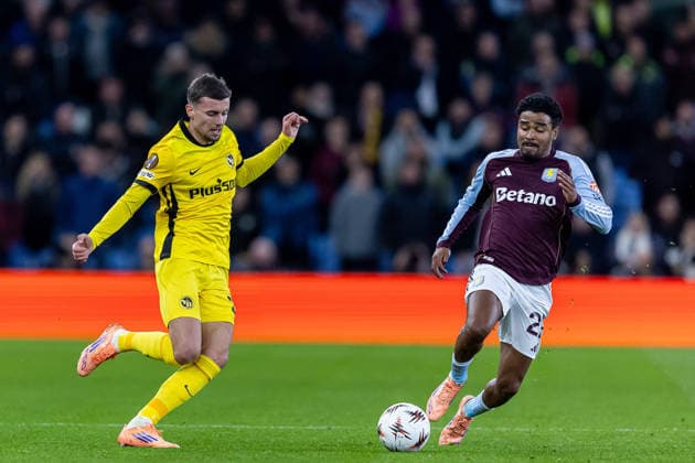 Aston Villa v BSC Young Boys Europa League 27 11 2025. Young Boys midfielder Darian Males (39) runs forward with ball during the Europa League match between Aston Villa and BSC Young Boys at Villa Park, Birmingham, England on 27 November 2025. Editorial use only , Copyright: xManjitxNarotrax PSI-23289-0012
