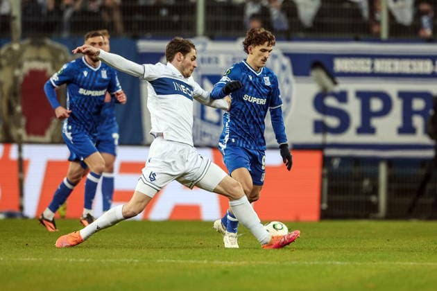 23.11.2025 POZNAN, ENEA STADION STADION PRZY BULGARSKIEJ PILKA NOZNA (FOOTBALL), UEFA(L) IGA KONFERENCJI FAZA LIGOWA 4. KOLEJKA ( UEFA CONFERENCE LEAGUE LEAGUE PHASE MATCHDAY 4) SEZON 2025 2026 MECZ (GAME) LECH POZNAN - FC LAUSANNE NZ. (L) JAMIE ROCHA , (R) PABLO RODRIGUEZ FOTO JAKUB PIASECKI CYFRASPORT NEWSPIX.PL --- newspix.pl 