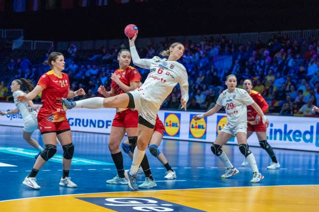 2025-11-27 Romania vs Croatia ROTTERDAM, NETHERLANDS - NOVEMBER 27: Sara Senvald of Croatia during the IHF Worldchampionship 2025 match for women, between Romania and Croatia at Ahoy on November 27, 2025 in Rotterdam, Netherlands. Rotterdam Ahoy Netherlands Content not available for redistribution in The Netherlands directly or indirectly through any third parties. Copyright: xHenkxSeppenx
