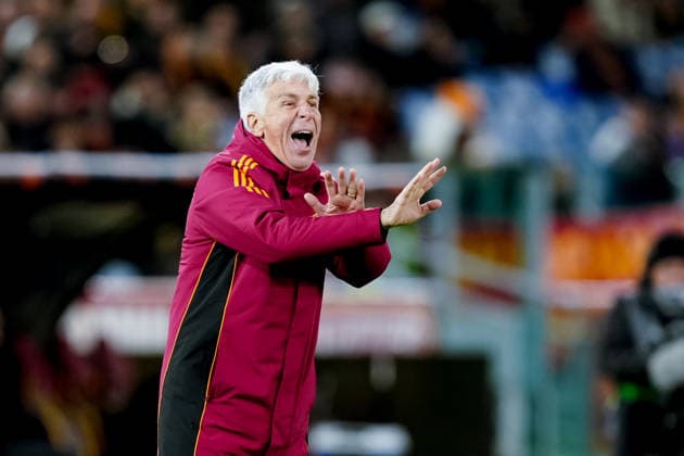 AS Roma v FC Midtjylland - UEFA Europa League 2025 26 League Phase MD5 Gian Piero Gasperini Head Coach of AS Roma gestures during the UEFA Europa League MD5 match between AS Roma and FC Midtjylland at Stadio Olimpico on November 27, 2025 in Rome, Italy. Rome Stadio Olimpico Lazio Italy Copyright: xGiuseppexMaffiax 251127_UEL_Roma-Midtjylland_6357
