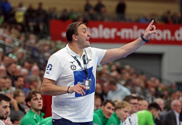 27 11 2025, xovx, Handball Daikin Handball Bundesliga, HSG Wetzlar Rhein Neckar Löwen Coach Momir Ilic HSG Wetzlar Wetzlar Buderus Arena Hessen Germany EN