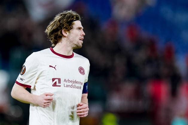 AS Roma v FC Midtjylland - UEFA Europa League 2025 26 League Phase MD5 Mads Bech Sorensen of FC Midtjylland looks on during the UEFA Europa League MD5 match between AS Roma and FC Midtjylland at Stadio Olimpico on November 27, 2025 in Rome, Italy. Rome Stadio Olimpico Lazio Italy Copyright: xGiuseppexMaffiax 251127_UEL_Roma-Midtjylland_9227