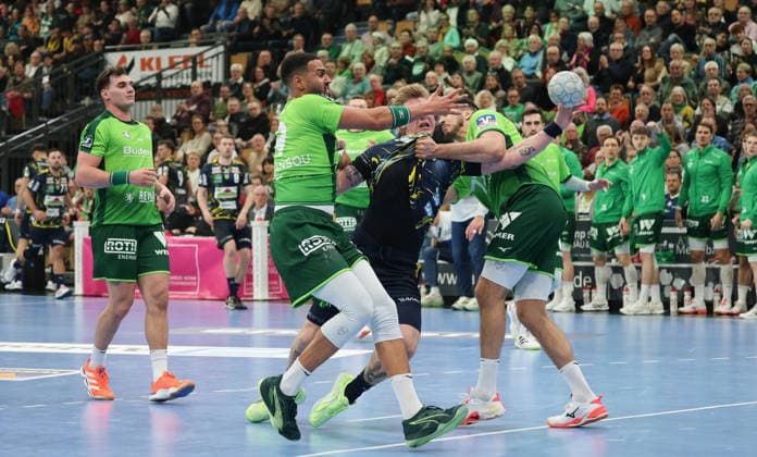 Edwin Aspenbaeck Rhein Neckar Loewen 78 , Stefan Cavor Wetzlar 77 , GER, HSG Wetzlar vs Rhein Neckar Loewen, 1 Handball Bundesliga, Matchday 14, Season 2025 2026, 27 11 2025 GER, HSG Wetzlar vs Rhein Neckar Loewen, 1 Handball Bundesliga, Matchday 14, Season 2025 2026, 27 11 2025 Wetzlar Copyright: xEibner-Pressefoto JoergxNiebergax EP_JNL