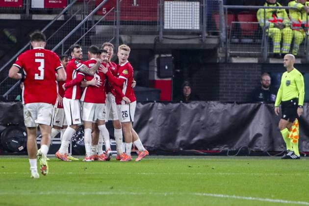ALKMAAR , 27-11-2025 , AFAS Stadium , season 2025 2026 , UEFA Europa Conference League , third qualifying round, match between AZ and Shelbourne , 1-0 AZ player Mees de Wit AZ - Shelbourne  x32219966x Copyright: