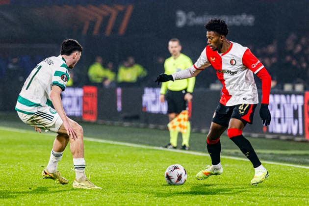 UEFA Europa League 2025 26 League Phase MD5 - Feyenoord Rotterdam vs Celtic FC, Netherlands Gaoussou Diarra of Feyenoord Rotterdam battles for possession with Colby Donovan of Celtic FC during the UEFA Europa League 2025 26 League Phase MD5 match between Feyenoord Rotterdam and Celtic FC at the De Kuip in Rotterdam, Netherlands, November 27, 2025. Rotterdam Netherlands  Copyright: xMatrixxImagesx xMarcelxterxBalsx