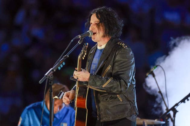 Detroit Lions DETROIT,MICHIGAN-November27: Performing artist and prior guitarist and lead singer of the rock duo the White Stripes, Jack White, performs the half time show during an NFL, American Football Herren, USA football game between the Green Bay Packers and the Detroit Lions in Detroit, Michigan USA, on Sunday, November 23, 2025. Detroit Michigan United States  Copyright: xAmyxLemusx originalFilename:lemus-newyorkg251127_nppHJ.jpg