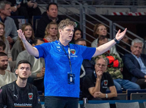 Handball, Men, Season 2025 2026, Champions League Group A, Matchday 9 , Füchse Berlin One Veszprem HC, Coach Nicolej Krickau Füchse Berlin , 27 11 2025, Copyright: xSebastianxRäppold MatthiasxKochx