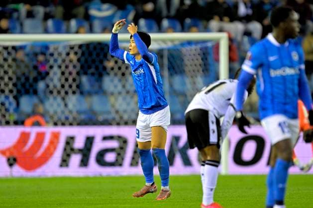 KRC Genk v Basel - UEFA Europa League GENK, BELGIUM - NOVEMBER 27 : Oh Hyeon-Gyu forward of KRC Genk celebrates scoring a goal during the UEFA Europa League 2025 26 League Phase MD5 match between KRC Genk and Basel on November 27, 2025 in Genk, Belgium, 27 11 2025 Genk Belgium  Copyright: xSesx