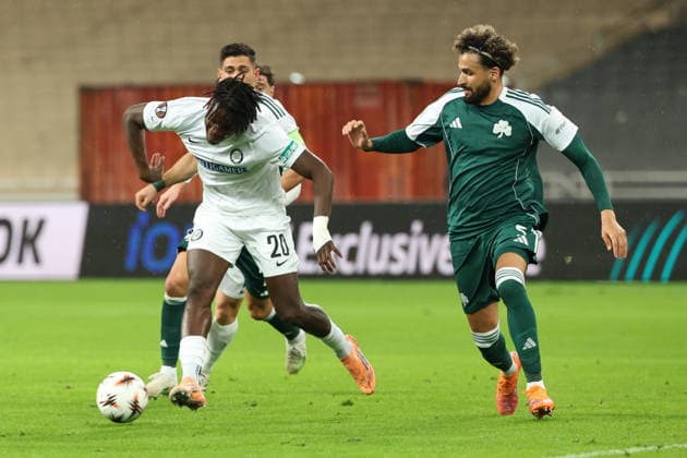 SOCCER - UEFA EL, Panathinaikos vs Sturm GRAZ,AUSTRIA,27.NOV.25 - SOCCER - UEFA Europa League, Panathinaikos Athen vs SK Sturm Graz. Image shows Seedy Jatta (Sturm) and Ahmed Touba (Panathinaikos).  GEPAxpictures xChrisxBauer