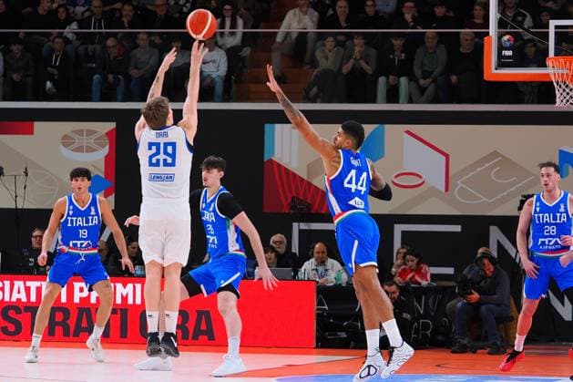 Orri Gunnarsson (Iceland) during FIBA Basketball World Cup 2027 Qualifiers- Italy vs Iceland, Basketball FIBA Europe Cup match in Tortona, Italy, November 27 2025  Copyright: xSavinoxPaolella IPAxSportx xipa-agency.netx xx IPA_68451353 IPA_Agency_IPA68451353