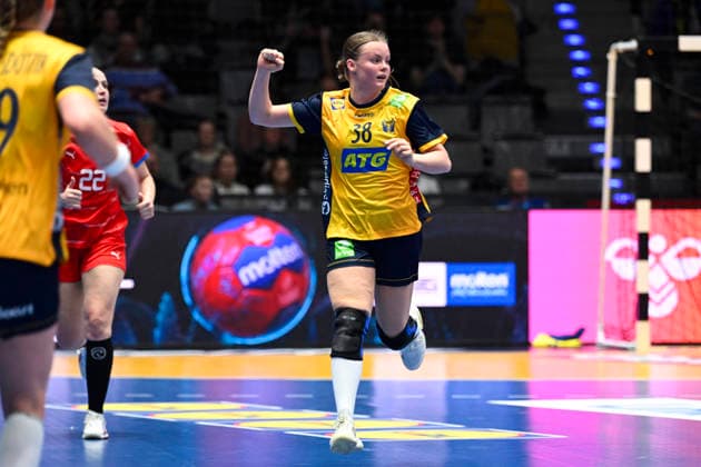 STUTTGART, GERMANY 20251127 Swedens Elin Hansson during Thursdays group stage match in Group G of the Womens Handball World Cup between Sweden and the Czech Republic at the Porsche Arena in Stuttgart, Germany STUTTGART GERMANY x10070x  Copyright: xJessicaxGow TTx HANDBOLLS-VM 2025 SVERIGE - TJECKIEN
