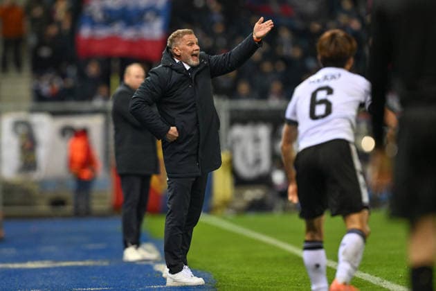 251127 KRC Genk vs FC Basel Head Coach Thorsten Fink of Genk pictured during the 5th game in the Uefa Europa League season 2025-2026 League Phase between KRC Genk and FC Basel from Switzerland on November 27 , 2025 in Genk, Belgium. (Photo by David Catry Isosport) Genk Belgium  Copyright: xDavidxCatryx 20251127DC2_4939