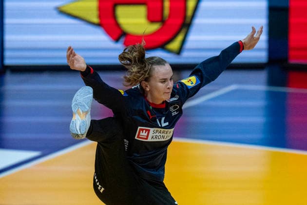 2025-11-27 Denmark v Japan ROTTERDAM, NETHERLANDS - NOVEMBER 27: Anna Kristensen of Denmark during the IHF Worldchampionship 2025 match for women, between Denmark and Japan at Ahoy on November 27, 2025 in Rotterdam, Netherlands. Rotterdam Ahoy Netherlands Content not available for redistribution in The Netherlands directly or indirectly through any third parties. Copyright: xHenkxSeppenx