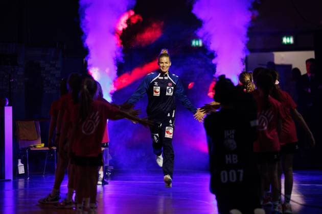 Veronica Egebakken Kristiansen Norway entering the hall, Norway vs South Korea, Handball, IHF Womens Handball World Championship, Matchday 1, 27 11 2025 Norway vs South Korea, Handball, IHF Womens Handball World Championship, Matchday 1, 27 11 2025 Copyright: xEibner-Pressefoto AlexanderxNeisx EP_ANS