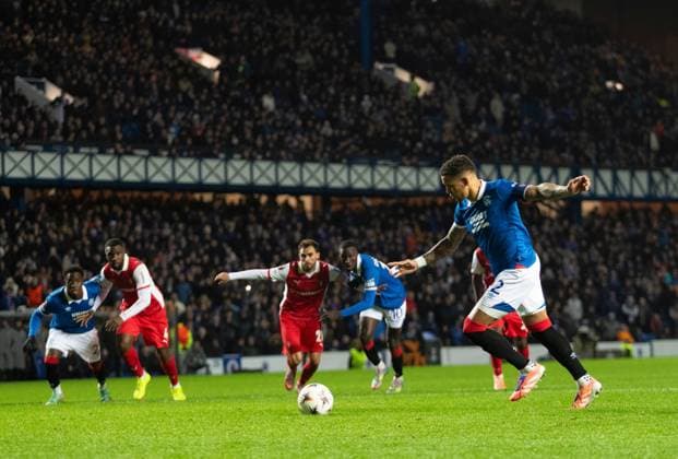 James Tavernier of Rangers scores his sides first goal during UEFA Europa League league phase match at Ibrox Stadium, Glasgow. Rangers v S.C. Braga - UEFA Europa League - League Phase - Ibrox Stadium, Glasgow, Lanarkshire, Scotland, UK - 27 Nov 2025Glasgow Ibrox Stadium Lanarkshire, Scotland United Kingdom EDITORIAL USE ONLY  Copyright: xRangersxFC Shutterstockx 15955270o