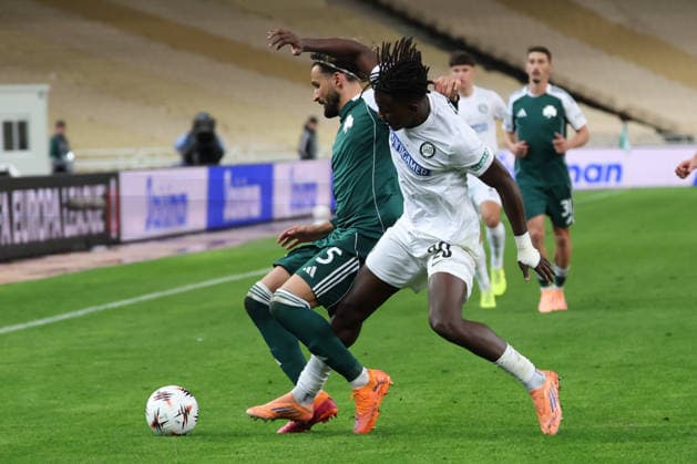 SOCCER - UEFA EL, Panathinaikos vs Sturm GRAZ,AUSTRIA,27.NOV.25 - SOCCER - UEFA Europa League, Panathinaikos Athen vs SK Sturm Graz. Image shows Ahmed Touba (Panathinaikos) and Seedy Jatta (Sturm).  GEPAxpictures xChrisxBauer