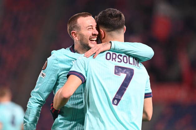 Federico Bernardeschi (Bologna Fc) celebrating his goal with Riccardo Orsolini (Bologna Fc) during Bologna FC vs FC Salzburg, Football Europa League match in Bologna, Italy, November 27 2025  Copyright: xGianlucaxRicci IPAxSportx xipa-agency.netx xx IPA_68453988 IPA_Agency_IPA68453988