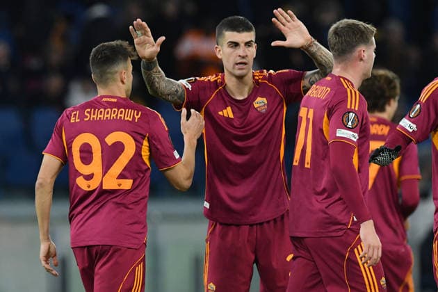 Stephan El Shaarawy of AS Roma celebrates scoring his goal during the Europa League match between AS Roma v FC Midtjylland at Olimpico stadium in Rome, Italy, Nov 27th,, 2025.  Copyright: xMattiaxVian IPAxSportx xipa-agency.netx xx IPA_68454557 IPA_Agency_IPA68454557