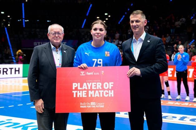 Handball, Womens World Championship, Group G Sweden Czech Republic Sabrina Novotna Czech Republic Player of the Match Stuttgart Porsche Arena Baden Württemberg Germany
