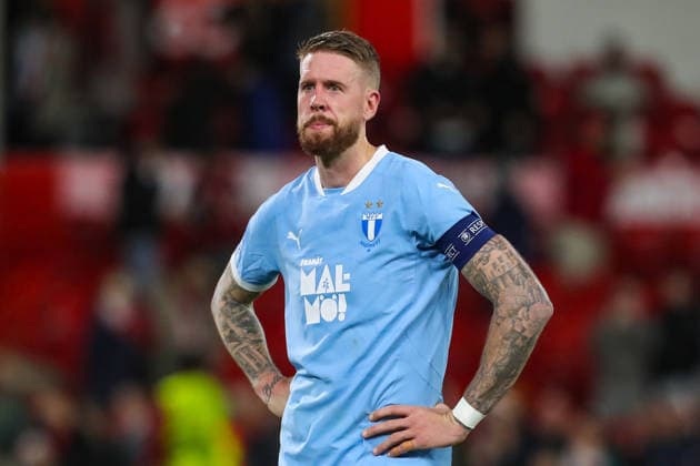 Nottingham Forest v Malmo FF, UEFA Europa League Pontus Jansson Of Malmo FF Dejected after defeat to Nottingham Forest during the Nottingham Forest v Malmo FF UEFA Europa League Round 1 match at the City Ground, West Bridgford, England on 27 November 2025 Credit: Lee Keuneke Every Second Media Editorial use only. All images are copyright Every Second Media Limited. No images may be reproduced without prior permission. Copyright: xIMAGO EveryxSecondxMediax ESM-1679-0038 LeexKeunekex xEveryxSecondxMediax