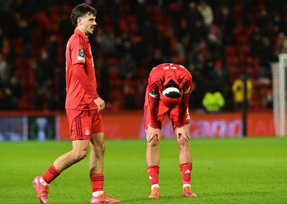 Jack Milne of Aberdeen reacts at the final whistle Aberdeen v Noah, UEFA Conference League, Group Stage, Football, Pittodrie, Aberdeen, Scotland, UK - 27 Nov 2025Aberdeen Pittodrie Scotland United Kingdom EDITORIAL USE ONLY No use with unauthorised audio, video, data, fixture lists, club league logos or live services. Online in-match use limited to 120 images, no video emulation. No use in betting, games or single club league player publications.  Copyright: xMarkxRunnacles Shutterstockx 15928083cw