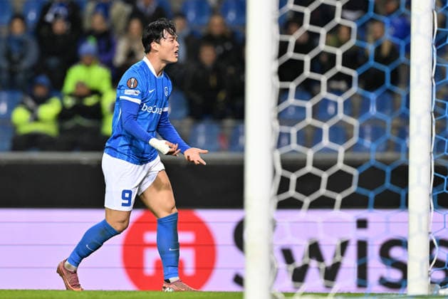 251127 KRC Genk vs FC Basel Hyeon-Gyu Oh (9) of Genk reacts during the 5th game in the Uefa Europa League season 2025-2026 League Phase between KRC Genk and FC Basel from Switzerland on November 27 , 2025 in Genk, Belgium. (Photo by David Catry Isosport) Genk Belgium  Copyright: xDavidxCatryx 20251127DC2_6133