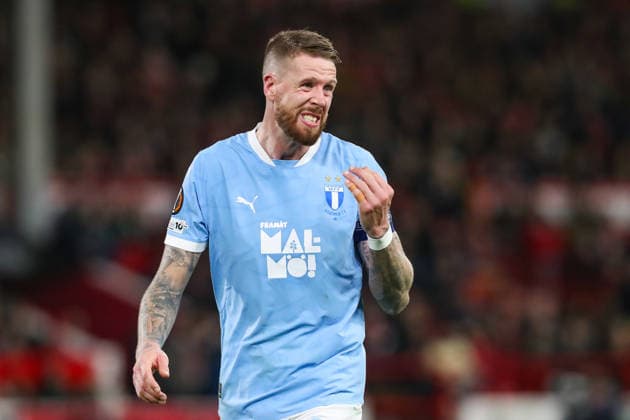 Nottingham Forest v Malmo FF, UEFA Europa League Pontus Jansson Of Malmo FF gestures during the Nottingham Forest v Malmo FF UEFA Europa League Round 1 match at the City Ground, West Bridgford, England on 27 November 2025 Credit: Lee Keuneke Every Second Media Editorial use only. All images are copyright Every Second Media Limited. No images may be reproduced without prior permission. Copyright: xIMAGO EveryxSecondxMediax ESM-1679-0056 LeexKeunekex xEveryxSecondxMediax