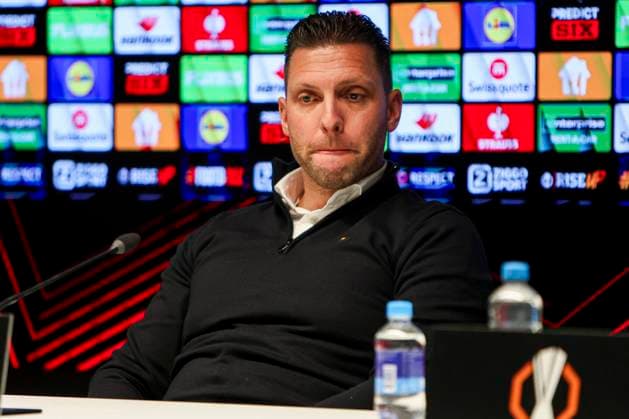head coach Melvin Boel of Go Ahead Eagles attends a press conference, PK, Pressekonferenz Go Ahead Eagles v VfB Stuttgart, UEFA Europa League 2025 26 League Phase MD5, Go Ahead Eagles v VfB Stuttgart, Stadion De Adelaarshorst, November 27, 2025, Deventer, Netherlands.