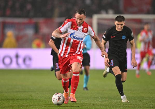 CRVENA ZVEZDA vs FCSB MARKO ARNAUTOVIC, football player of Crvena Zvezda during the Europa League match against FCSB, at Rajko Mitic stadium. Belgrade, 27.11.2025 photo: MN Press photo FOOTBALL, EUROPA LEAGUE, UEFA, CRVENA ZVEZDA, FCSB Belgrade Stadion Rajko Mitic Serbia Copyright: xMarkoxMetlasx xMNxPressx