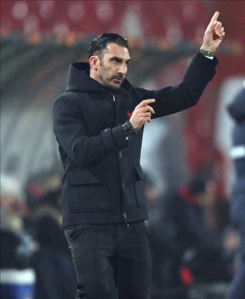 CRVENA ZVEZDA vs FCSB ELIAS CHARALAMBOUS, football coach of FCSB, during the Europa League match against Crvena Zvezda, at Rajko Mitic stadium. Belgrade, 27.11.2025 photo: MN Press photo FOOTBALL, EUROPA LEAGUE, UEFA, CRVENA ZVEZDA, FCSB Belgrade Stadion Rajko Mitic Serbia Copyright: xMarkoxMetlasx xMNxPressx