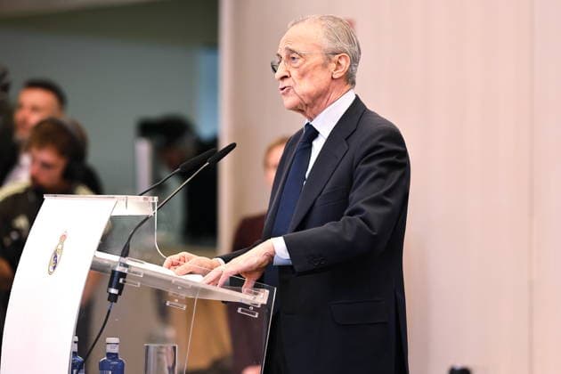 Florentino Perez (Real), NOVEMBER 27, 2025 - Football Soccer : Florentino Perez delivering a speech at the presentation ceremony for the Order of Merit of the Federal Republic of Germany to Toni Kroos at the Estadio Santiago Bernabeu in Madrid, Spain. Noxthirdxpartyxsales  aflo_311748788