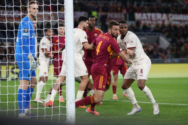 27.11.2025 Europa League Fase a Gironi : Roma vs Midtjylland Nella foto: Bryan Cristante& xD;(Foto Gino Mancini)  Copyright: xGinoxMancini IPAxSportx xipa-agency.netx xx IPA_68459627 IPA_Agency_IPA68459627