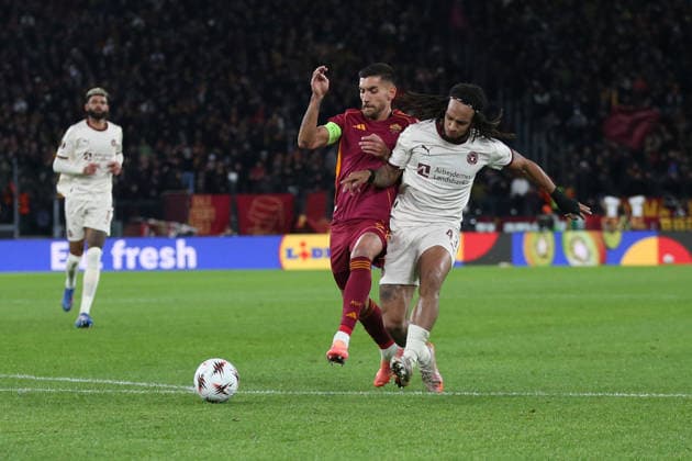 27.11.2025 Europa League Fase a Gironi : Roma vs Midtjylland Nella foto: Lorenzo Pellegrini& xD;(Foto Gino Mancini)  Copyright: xGinoxMancini IPAxSportx xipa-agency.netx xx IPA_68459630 IPA_Agency_IPA68459630