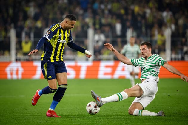 Fenerbahce vs Ferencvaros UEFA Europa League 2025-26 MD5 Youssef En-Nesyri of Fenerbahce SK loses the ball during the match. Fenerbahce and Ferencvaros faced each other at UEFA Europa League 2025 26 League Phase MD5. The match took place in Chobani Fenerbahce Sukru Saracoglu Stadium on November 27th, 2025. Istanbul Istanbul Turkey Copyright: xBurakxBasturkx