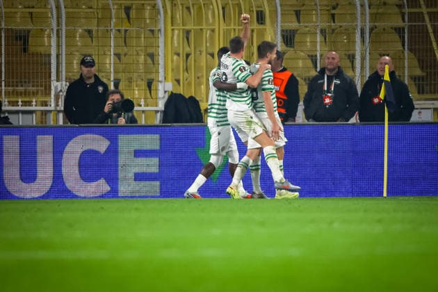 Fenerbahce vs Ferencvaros UEFA Europa League 2025-26 MD5 Ferencvaros celebrates the goal during the match with Toon Raemaekers of Ferencvaros and Ibrahim Cisse of Ferencvaros. Fenerbahce and Ferencvaros faced each other at UEFA Europa League 2025 26 League Phase MD5. The match took place in Chobani Fenerbahce Sukru Saracoglu Stadium on November 27th, 2025. Istanbul Istanbul Turkey Copyright: xBurakxBasturkx