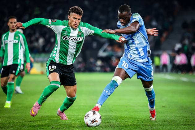 November 27, 2025, Sevilla, Spain, Spain: Nelson DEOSSA of Real Betis Balompie and Yoann CATHLINE of FC Utrecht during the UEFA Europa League, League Phase MD5 match between Real Betis Balompie and FC Utrecht at Estadio La Cartuja on November 27, 2025 in Sevilla, Spain. Rafael Roman Sevilla Spain - ZUMAm308 20251127_zsp_m308_018 Copyright: xMatthieuxMirvillex
