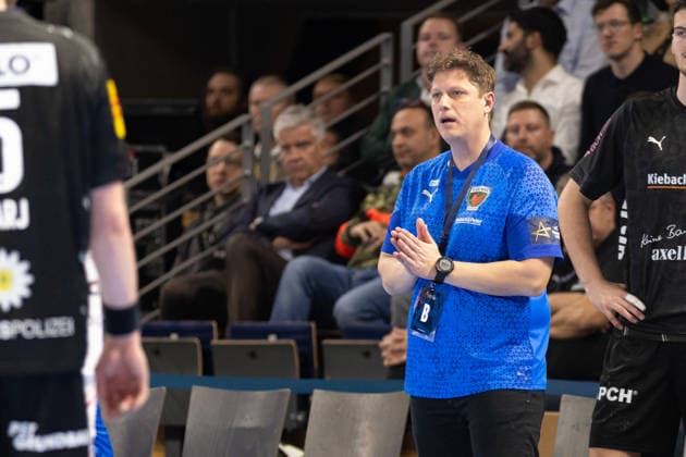 Fuchse Berlin v One Veszprem HC, EHF Champions League, Berlin, Germany Berlin, Germany. 27th, November 2025. Head coach Nicolej Krickau of Fuchse Berlin seen during the EHF Champions League match between Fuchse Berlin and One Veszprem HC at Max-Schmeling-Halle in Berlin. Germany, Berlin, Berlin, Max-Schmeling-Halle  Copyright: xGonzalesxPhoto InakixEsnaolax