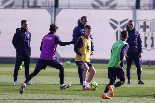 November 28, 2025, Sant Joan Despi, Barcelona, SPAIN: Dani Olmo during the training day of FC Barcelona, Barca ahead the Spanish League, La Liga EA Sports, football match against Deportivo Alaves at Ciudad Esportiva Joan Gamper on November 28, 2025 in Sant Joan Despi, Barcelona, Spain. Sant Joan Despi SPAIN - ZUMAa181 20251128_zaa_a181_008 Copyright: xJavierxBorregox
