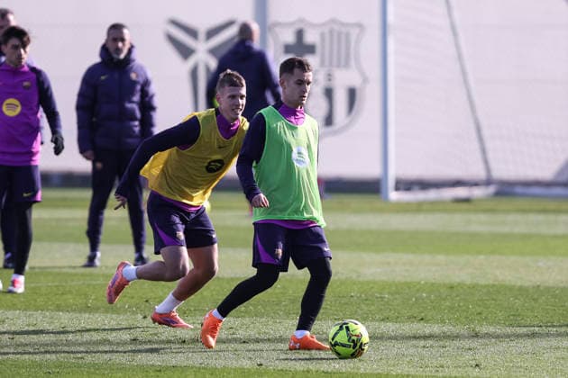 November 28, 2025, Sant Joan Despi, Barcelona, SPAIN: Marc Casado and Dani Olmo during the training day of FC Barcelona, Barca ahead the Spanish League, La Liga EA Sports, football match against Deportivo Alaves at Ciudad Esportiva Joan Gamper on November 28, 2025 in Sant Joan Despi, Barcelona, Spain. Sant Joan Despi SPAIN - ZUMAa181 20251128_zaa_a181_021 Copyright: xJavierxBorregox
