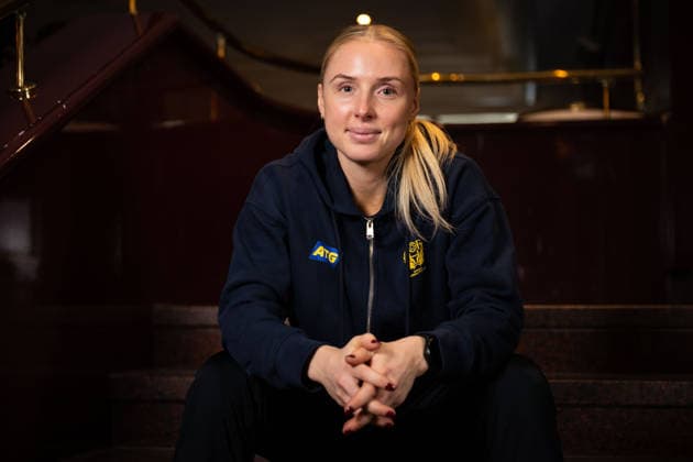251128 Mathilda Lundström of Sweden of the Swedish women s national handball team poses for a portrait at a press event during day 3 of the IHF Women™s World Championship on November 28, 2025 in Stuttgart Photo Emma Wallskog BILDBYRAN COP 320 EW0592 handball handball handball bbeng vm handball vm handbolls vm ihf handball world championship world handball championship 2025 world championship 2025 pressträff event meeting sverige sweden day 3 dam  Copyright: EMMAxWALLSKOG BB251128EW027