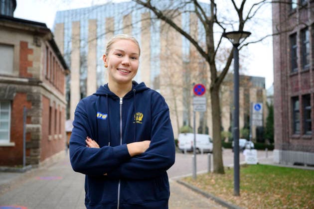 STUTTGART 20251128 Swedens Thea Kylberg at a press conference during the Womens Handball World Cup in Stuttgart, Germany STUTTGART GERMANY x10070x  Copyright: xJessicaxGowx xTTx HANDBOLLS-VM 2025 PRESSTRÄFF
