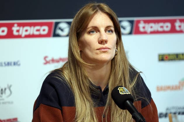 28 11 2025, xrekx, Fußball 3 Liga, 1 FC Saarbruecken Pressekonferenz v l Pressesprecherin Katharina Essigkrug 1 FC Saarbruecken DFL DFB REGULATIONS PROHIBIT ANY USE OF PHOTOGRAPHS as IMAGE SEQUENCES and or QUASI VIDEO Saarbruecken