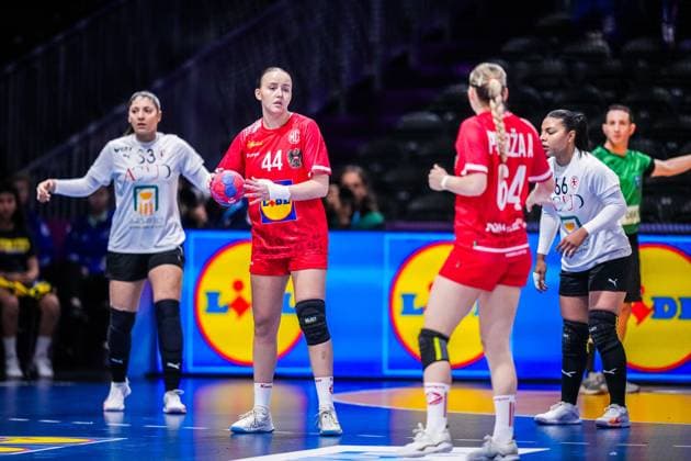 ROTTERDAM , 28-11-2025 , Rotterdam Ahoy , Womens World Championship, WM, Weltmeisterschaft Handball 2025 , match between Austria and Egypt , picture shows Austria player Nora Leitner Austria - Egypt (women)  x32232265x Copyright: