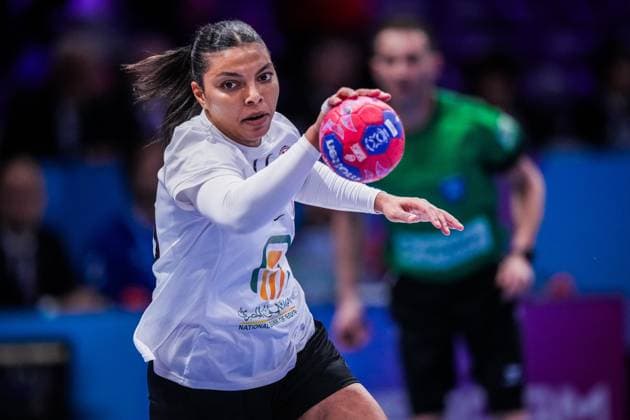 ROTTERDAM , 28-11-2025 , Rotterdam Ahoy , Womens World Championship, WM, Weltmeisterschaft Handball 2025 , match between Austria and Egypt , picture shows Egypt player Yara Mahmoud Austria - Egypt (women)  x32232267x Copyright: