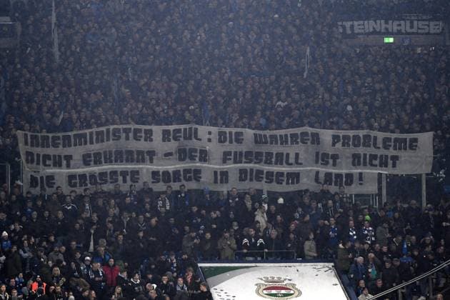Fans Paderborn with banner during the 2 Bundesliga match between FC Schalke 04 and SC Paderborn 07, Veltins Arena on November 28, 2025 in Gelsenkirchen, Germany Photo by Ralf Treese DeFodi Images Fans Paderborn with banner during the 2 Bundesliga match between FC Schalke 04 and SC Paderborn 07 at Veltins Arena on November 28, 2025 in Gelsenkirchen, Germany Photo by Ralf Treese DeFodi Images Photo by Ralf Treese DeFodi Images