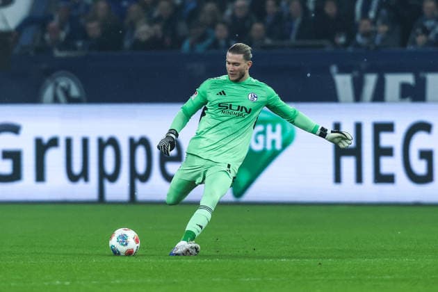Sport, Football, 2 Bundesliga Season 2025 2026 14 Matchday FC Schalke 04 SC Paderborn 07 28 11 2025, VELTINS Arena Loris Karius FC Schalke 04, 1 Gelsenkirchen VELTINS Arena Nordrhein Westfalen Germany