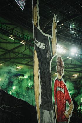 2 Bundesliga Hannover 96 vs Karlsruher SC, 28 11 2025 Choreography of Hannover 96 Football, 2 Bundesliga, Matchday 14 Hannover 96 vs Karlsruher SC on 28 11 2025 at Heinz von Heiden Arena, Hannover DFL REGULATIONS PROHIBIT ANY USE OF PHOTOGRAPHS AS IMAGE SEQUENCES AND OR QUASI VIDEO Copyright: xBEAUTIFULxSPORTS Tonhäuserx