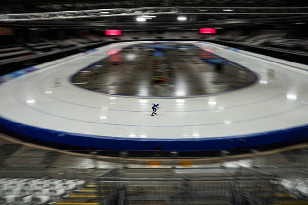 ISU Junior Speed skating, Eisschnelllauf world cup 2025, training session in the venue at Rho Fiera that will host the speed skating competitions at the Milano Cortina Olympics,November 28, 2025, Milan, Italy (photo Gian Mattia D™Alberto Lapresse) ISU Junior speed skating world cup 2025, sessione di allenamento nell™impianto alla Fiera di Rho che ospiterÃ le gare di speed skating alle olimpiadi di Milano Cortina , Novembre 28 2025, Milano, Italia (photo Gian Mattia D™Alberto Lapresse)  Copyright: xGianxMattiaxD Albertox-xLaPressex